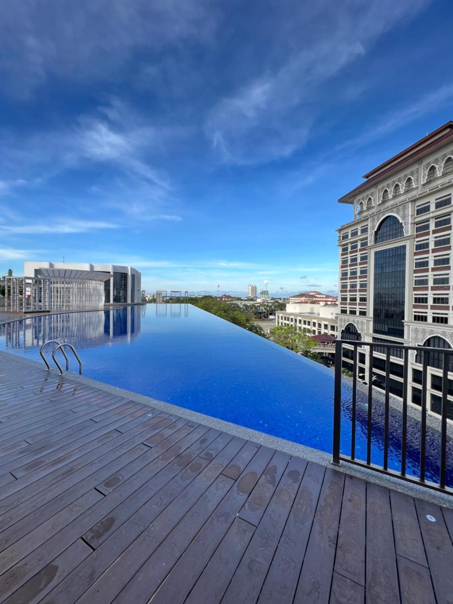 Rizz Residence Troika Kb Kota Bharu Buitenkant foto